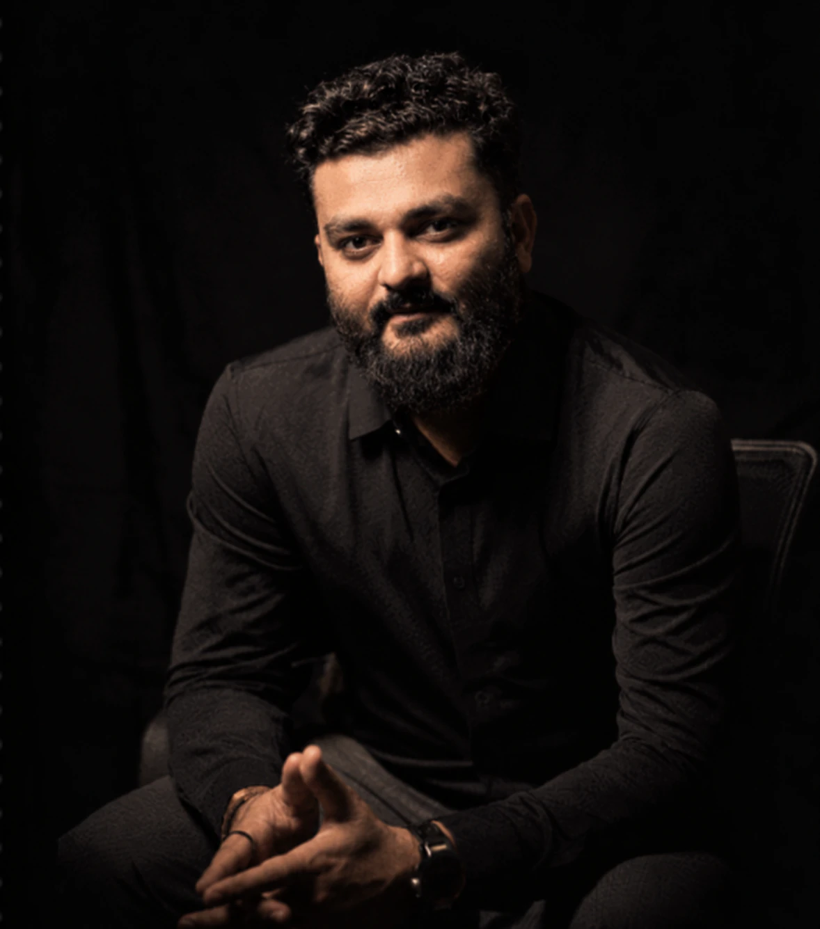 Portrait of Ravi G. Viradiya, Founder of Vastranand